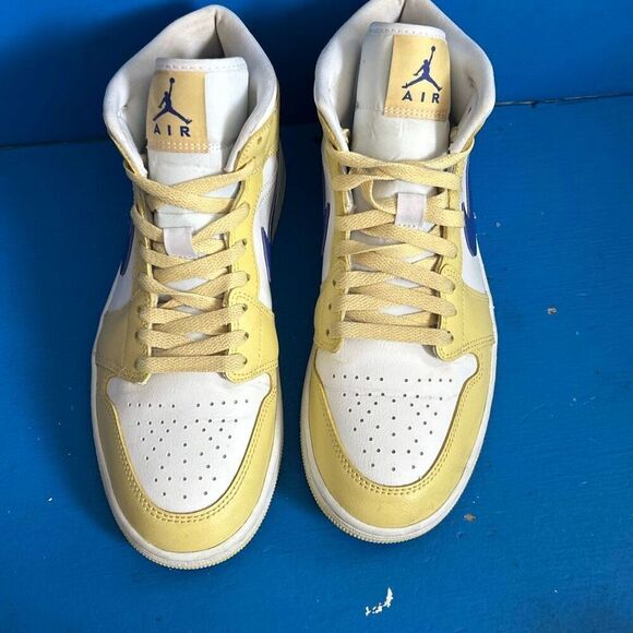 Nike Air Jordan 1 Mid Lemon Wash Lapis White BQ6472-701 Women's Size 9.5 - Picture 3 of 6